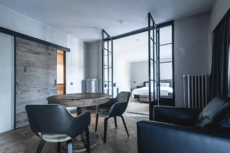 Suite