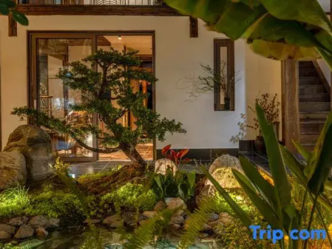 Shaxi's Ancient Abode of Leisure and Tranquility