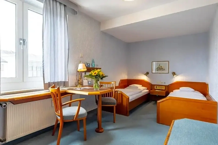 Standard Single room