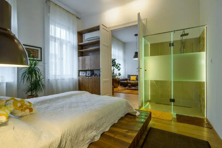 Amber Pearl Apartment