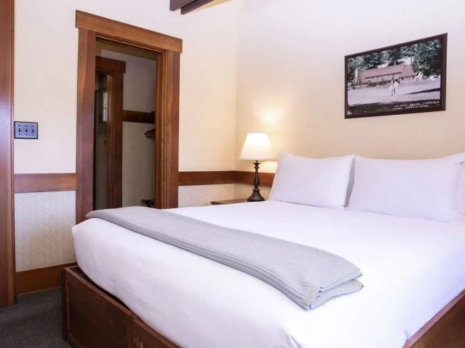 UCLA Lake Arrowhead Lodge