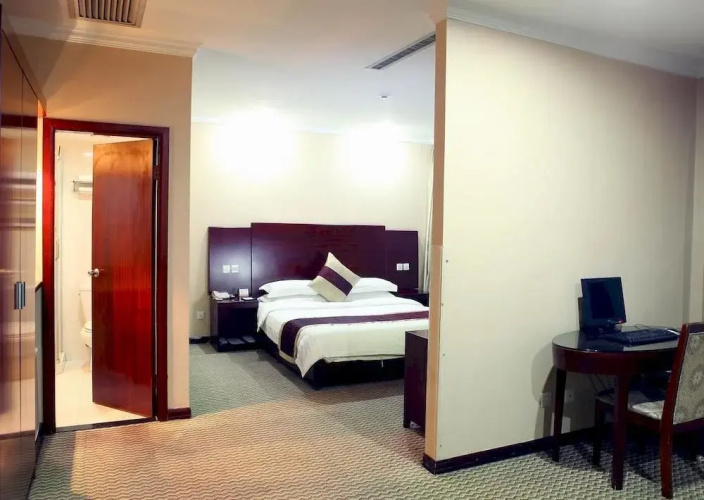 Oukai Hotel