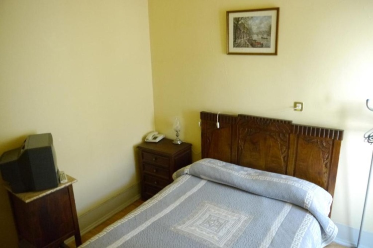 Standard Quadruple room with view