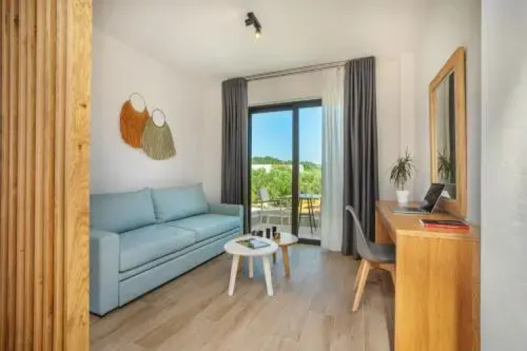 Alex Mare Suites