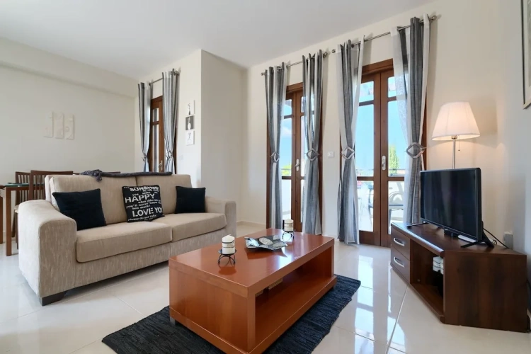 Apartment with balcony