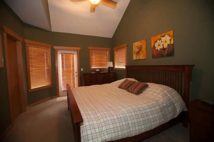 3 Bedrooms Luxury room with mountain view