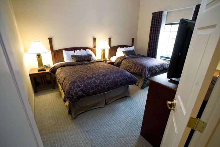 2 Bedrooms Sextuple Suite