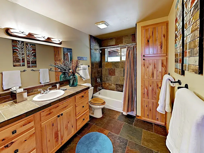 14550 Truckee - 4 Br Home