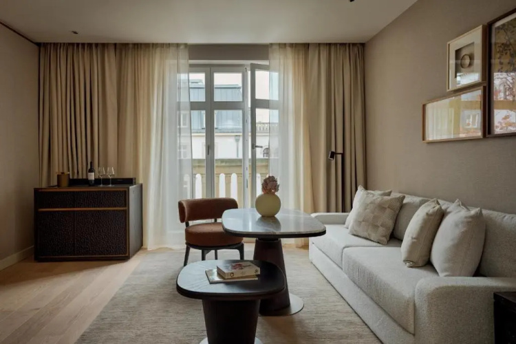 The Florentin by Althoff Collection