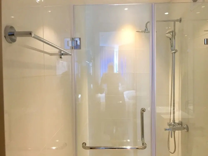 Ha Long Bayview 2br Apartment -009