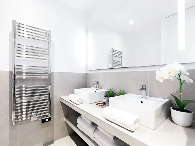 Luxury 3BDR République I by Livinparis
