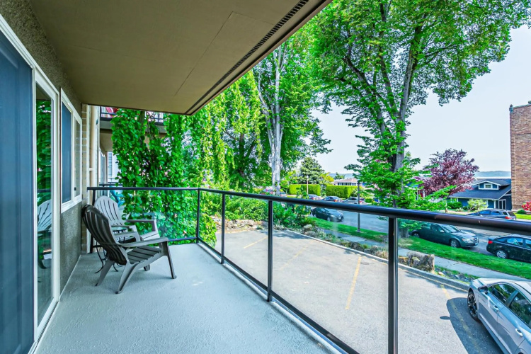 the Terrace, best area, Jacuzzi bath