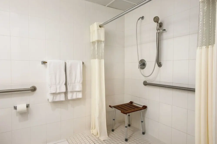 Standard Quadruple room with balcony