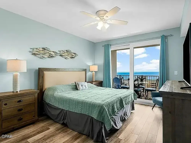 Laketown Wharf 1523