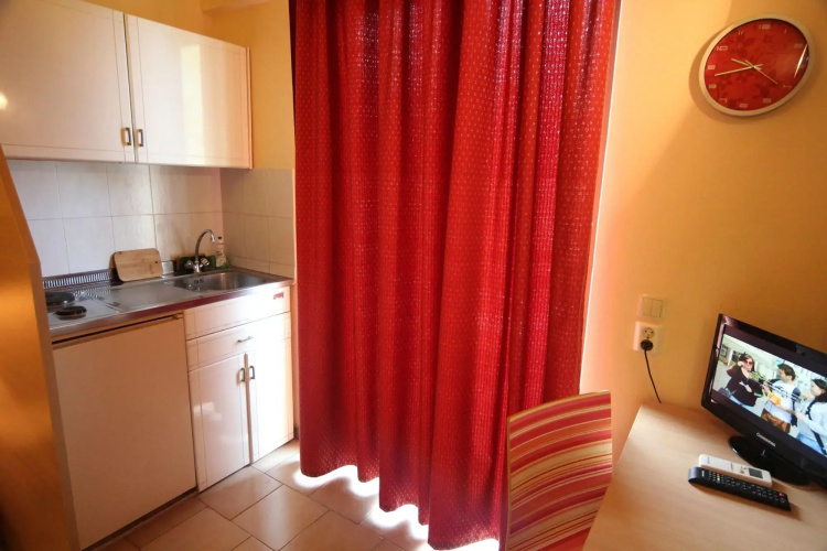 Philoxenia Hotel & Studios