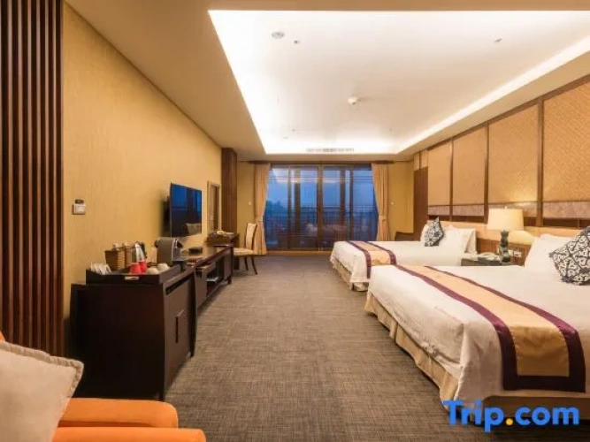 Double Suite