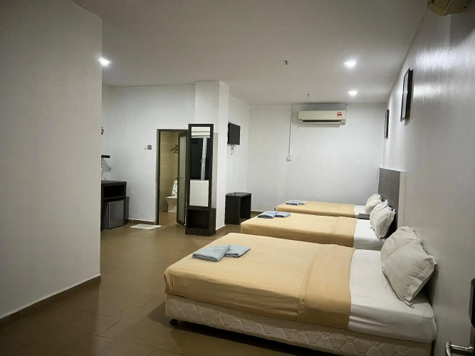 Cenang View Hotel