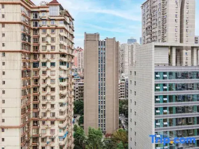 Jinyi Executive Apartment