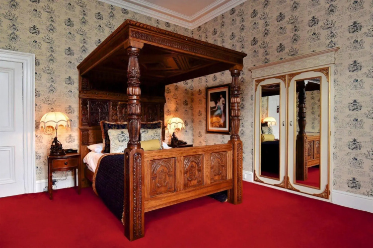 Belleek Castle