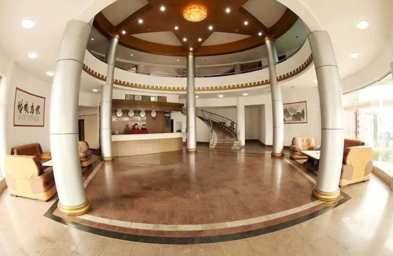 Changcheng Hotel