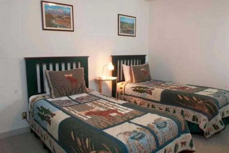 2 Bedrooms Apartment