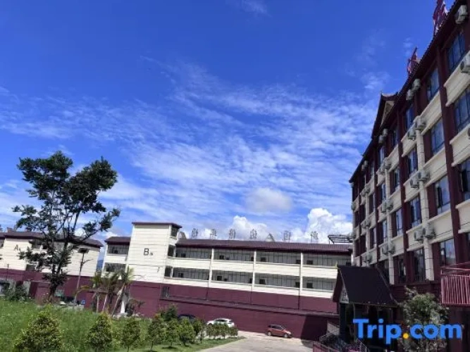 Xintongda Hotel (Huixin City)