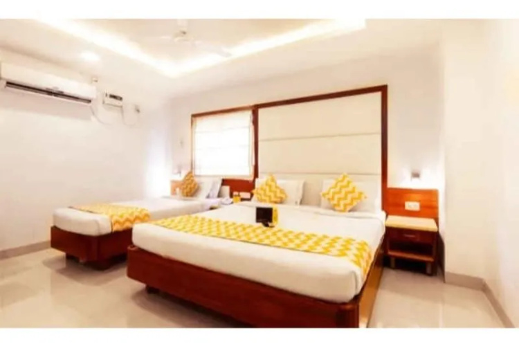 Sri Chakra Inn