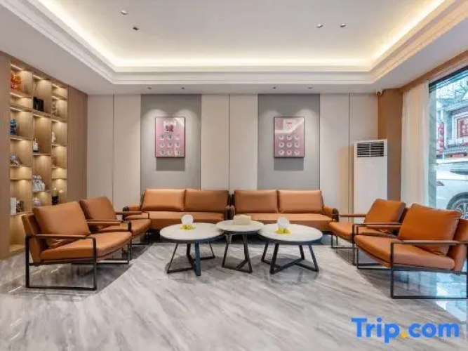 Utop Hotel