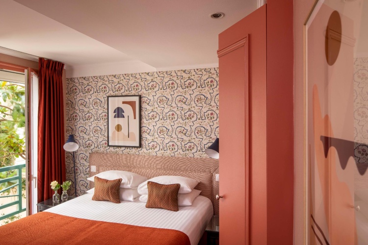 Classic room