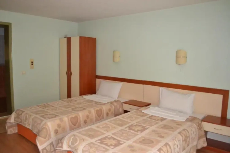 Classic Triple room