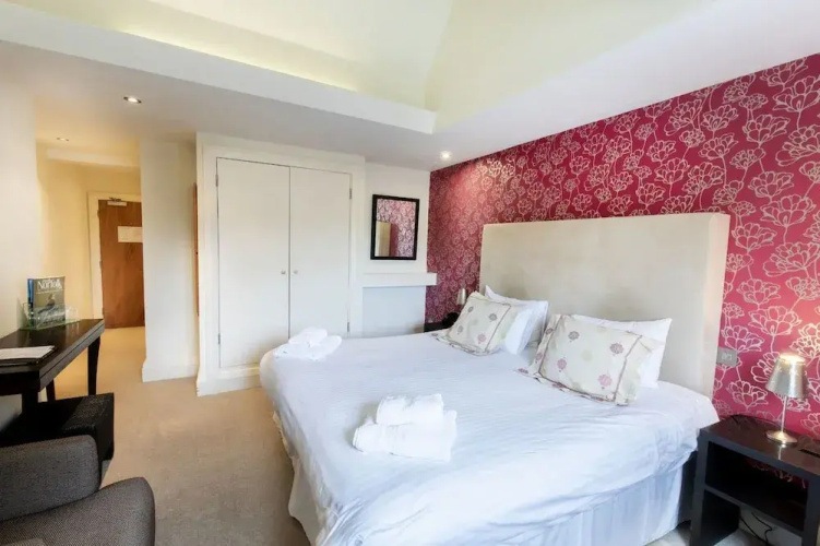 The Kings Head Country Hotel