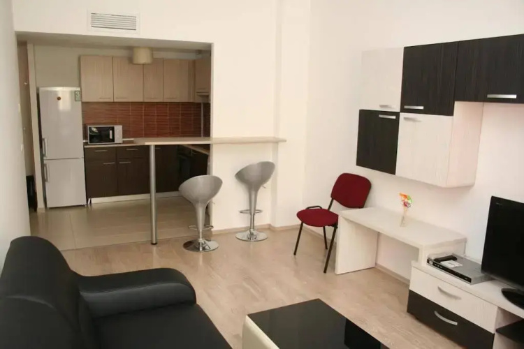 Top Rooms Aparthotel