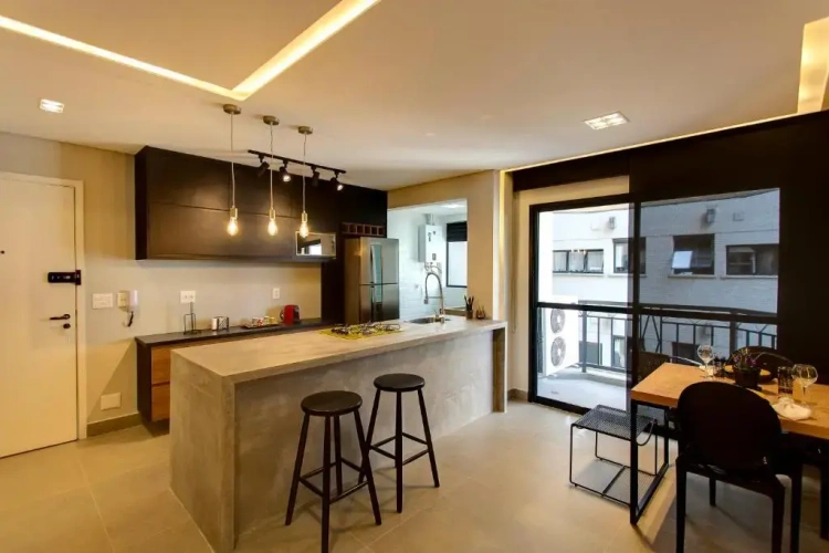 2 Bedrooms Apartment