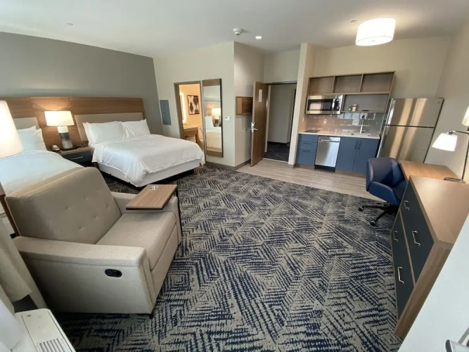 Quadruple Suite