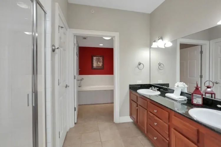 Paradise Shores 310