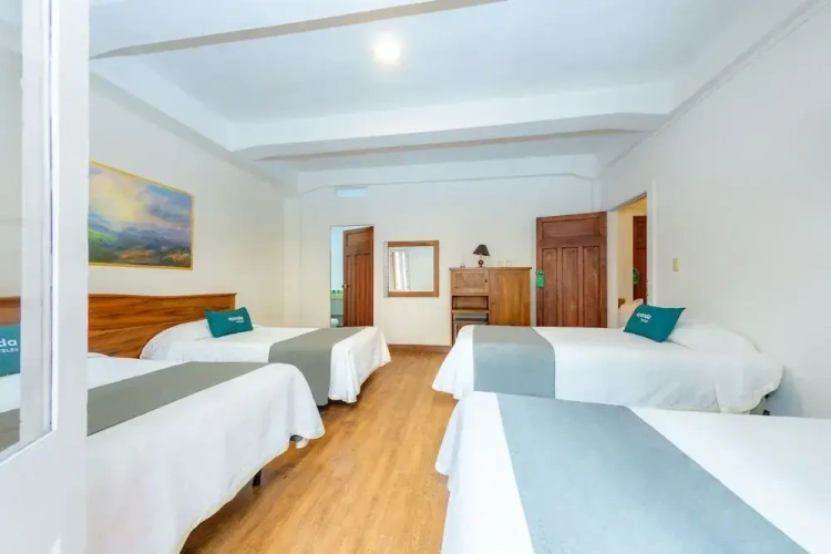 Standard Quadruple room