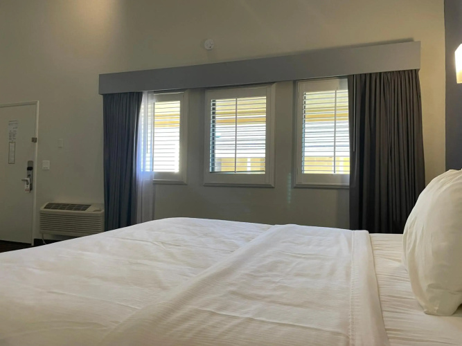 Hotel Solares