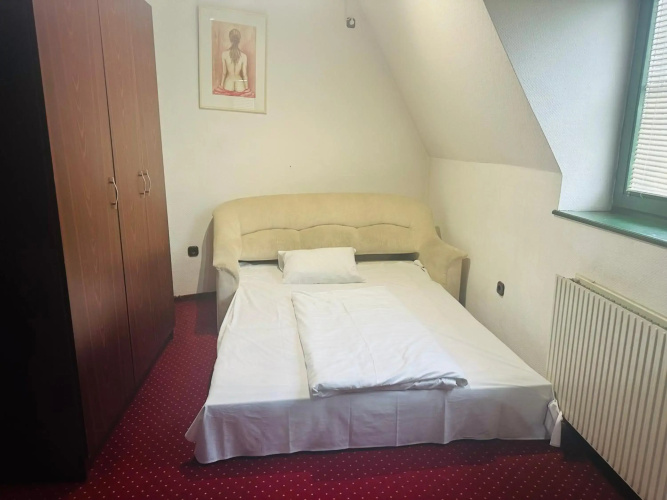 Amadeus Hotel