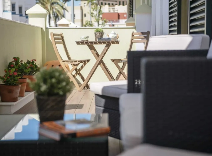 1 Bedroom Apartment