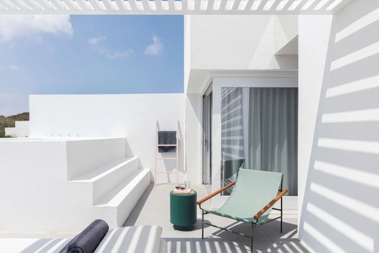Neo Suites