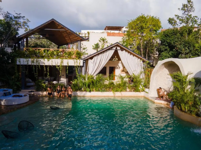 Nevana Luxury Villas by La Zebra