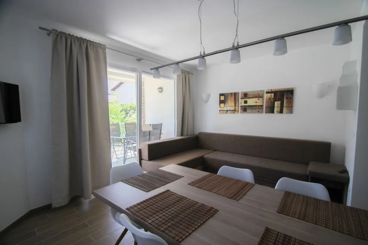 Apartments Villa Rivarella