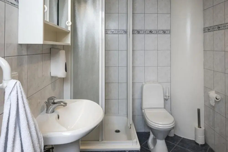 Atlantic Apartments & Rooms