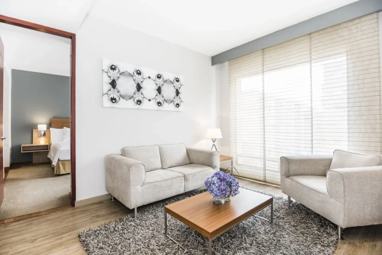 2 Bedrooms Double Suite