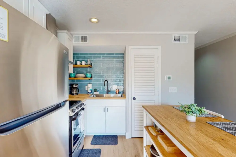 Cozy Condo With Shared Pool, Close to Historic Downtown st Augustine
