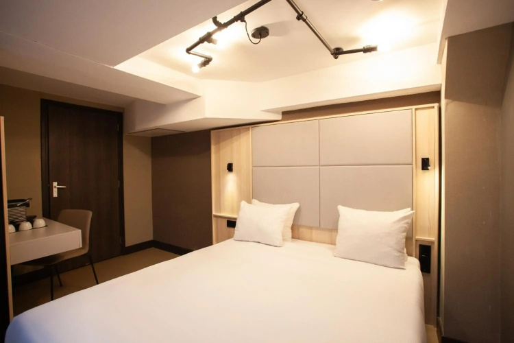 Alfred Hotel