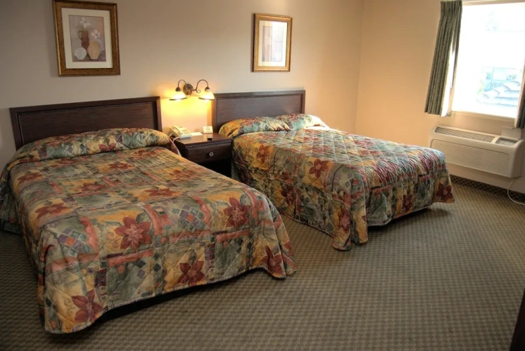 Classic Quadruple room
