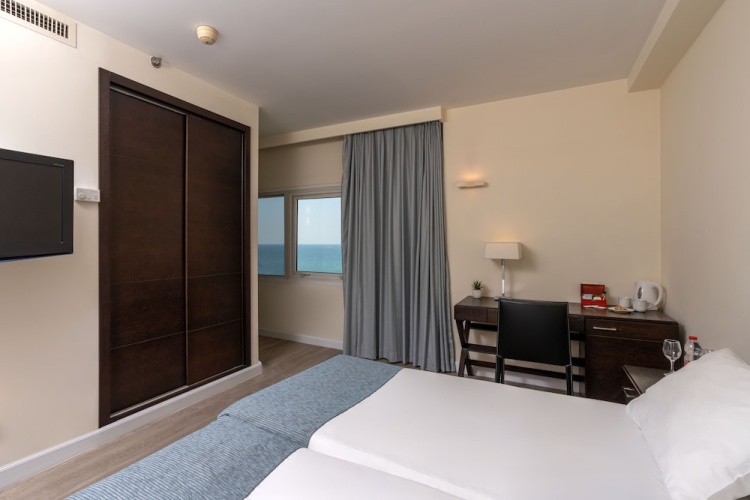 Economy Twin room
