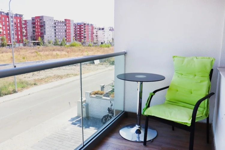 Quadruple Apartment