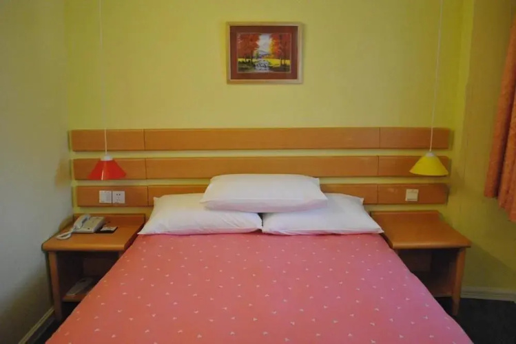Home Inn Jinqueshan - Linyi